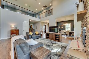 Spacious Lake Charles Craftsman - Pet Friendly!