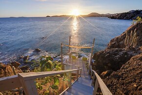 'sea La Vie' - Waterfront St Thomas Escape w/ Pool