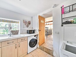 2 Pigsfoot Cottages