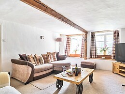 2 Pigsfoot Cottages