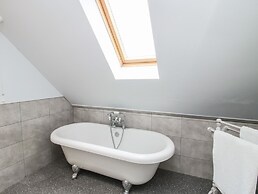 Thimble Cottage