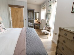 Bolton Cottage
