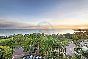 ZEN88 ESPLANADE - 1BR Ocean View Suite