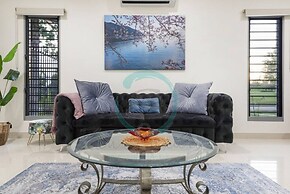 ZENHOUSE STYLISH - 3BR Home near Shops