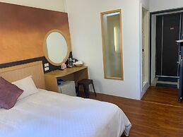 Happiness Inn