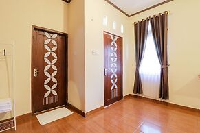 Hotel Ndalem Ayem