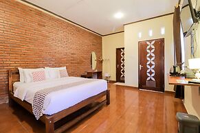 Hotel Ndalem Ayem