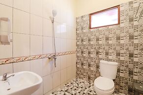 Hotel Ndalem Ayem