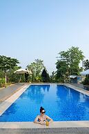 Suha retreat Soc Son