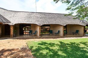 Sable Ranch Bush Lodge
