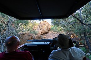 Sable Ranch Bush Lodge