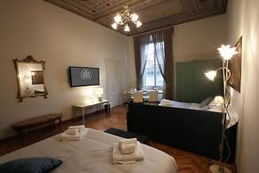 Corsini Tintori Guest House