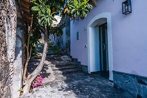 Terra e Mare Apartment by Wonderful Italy
