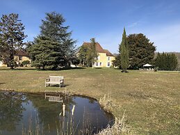 The Grand Longere