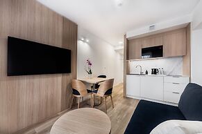 Aurum Aparthotel