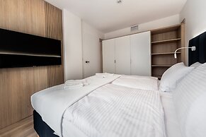 Aurum Aparthotel