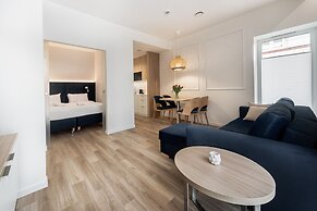 Aurum Aparthotel