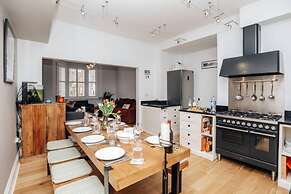 Henley Gardens - From 200 Per Night
