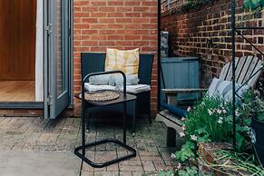 Henley Gardens - From 200 Per Night