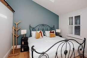 Henley Gardens - From 200 Per Night