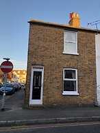 Two Bedroom House, Birchington, Ct79rn