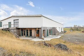 Klettar - The Old Hatchery Iceland