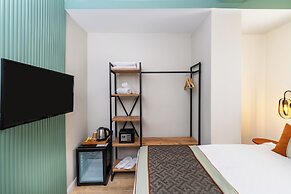 Echinus Lara Hotel