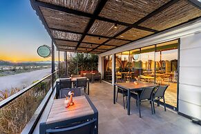 Echinus Lara Hotel