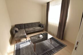 Nora Suite