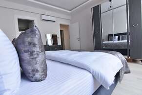 Nora Suite