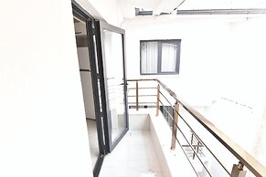 Nora Suite