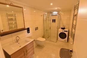 Nora Suite