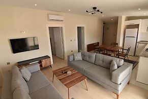 Nora Suite