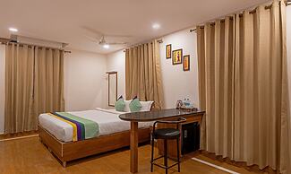 Treebo Purva Crest, Gachibowli DLF