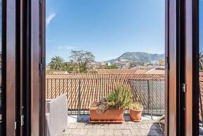 Schiavuzzo Apt With Terrace by Wonderful Italy