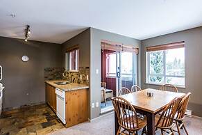 Whistler Village - Best Location - Spacious