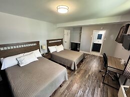 Alpha Inn