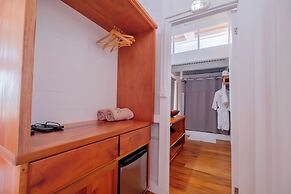 Aruna Resort & Villas