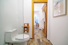 Aruna Resort & Villas
