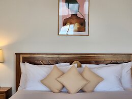 Aruna Resort & Villas