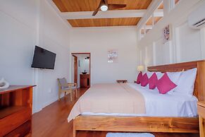 Aruna Resort & Villas