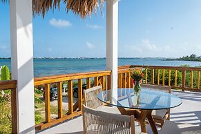 Aruna Resort & Villas
