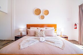 Aruna Resort & Villas