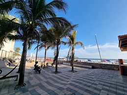 Estudio a Pie de Playa en Zona Dorada