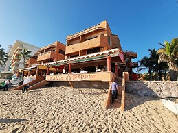 Estudio a Pie de Playa en Zona Dorada