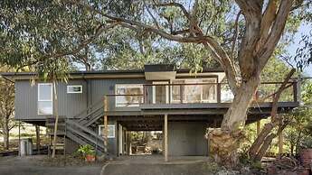 Whispering Gums Lorne Ocean Views Pet Friendly EV Charger