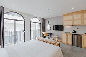 Shi House by Haviland