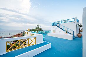 Happiness Hotel