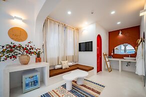 Happiness Hotel