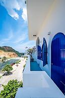 Happiness Hotel